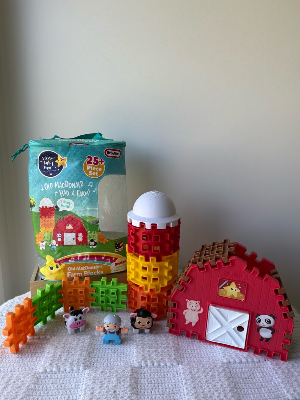 Little Tikes Little Baby Bum Old Macdonald's Farm Blocks set